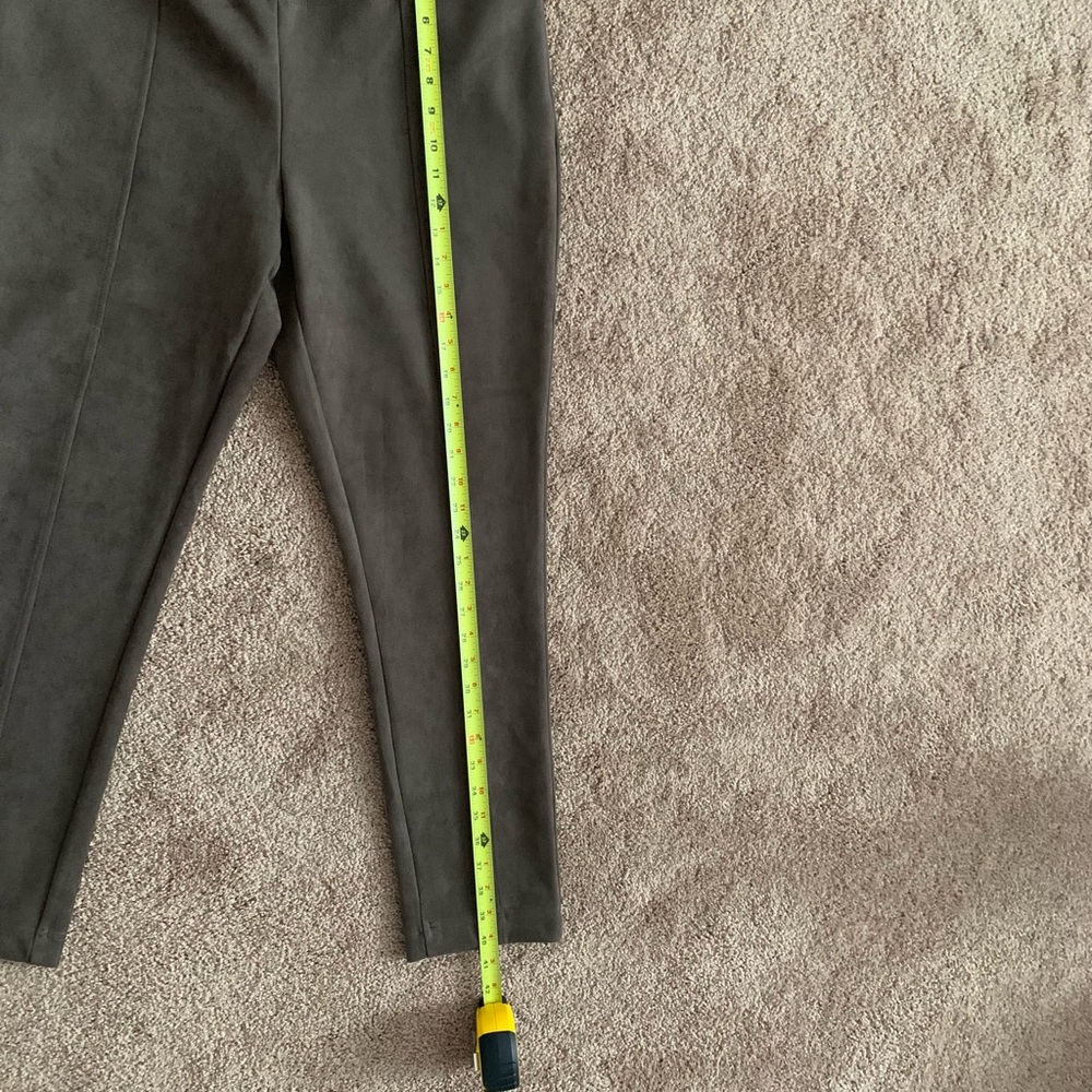 Andrew Marc Faux Suede Gray / Brown High Rise Leggings - Large - Picture 6 of 9